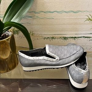 NWOT Stylish Silver and Black Women's Loafers